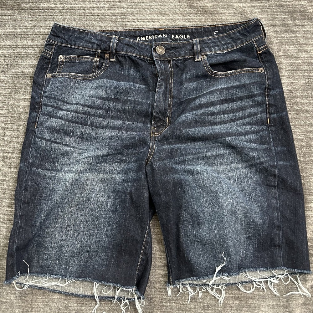 American Eagle Outfitters Tomgirl bermuda shorts Womens Dark Wash size 14
